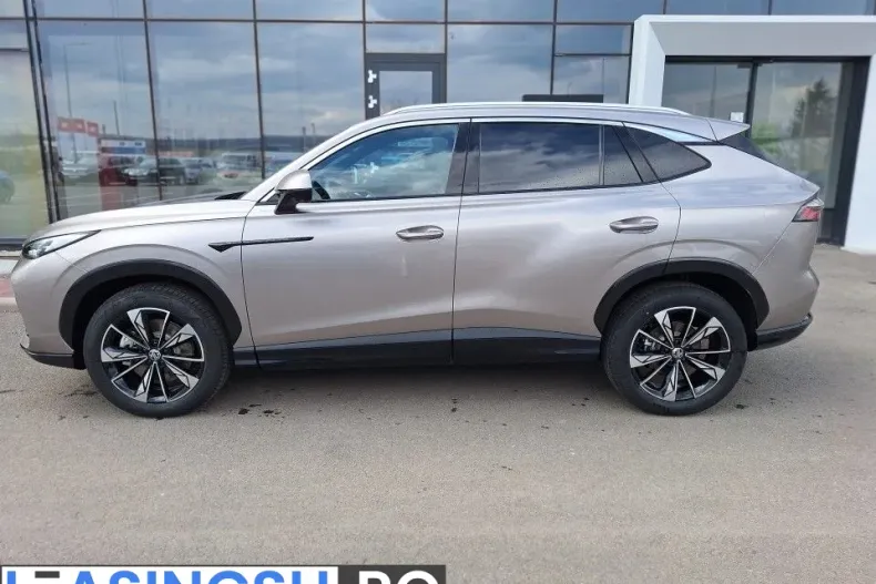 MG HS din 2025 cu 1 km - oferta MG0202187 - foto 3