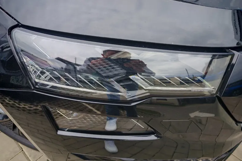 Skoda Karoq din 2025 cu 3 km - oferta SKO202192 - foto 7