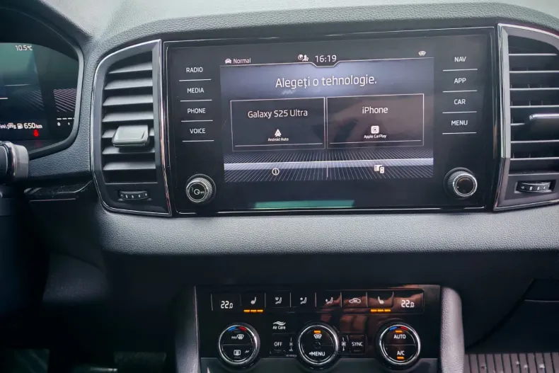 Skoda Karoq din 2025 cu 5.000 km - oferta SKO202193 - foto 15