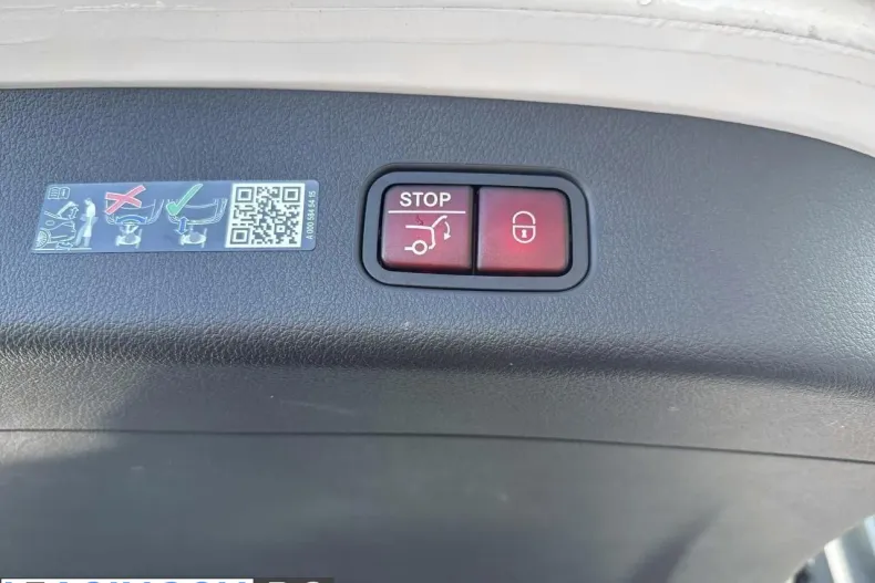 Mercedes-Benz GLC din 2024 cu 30.000 km - oferta MER202205 - foto 16