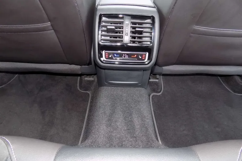 Volkswagen Arteon din 2023 cu 49.090 km - oferta VOL202209 - foto 29