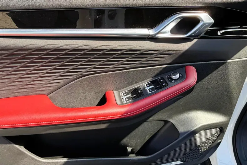 Geely Coolray din 2024 cu 4.500 km - oferta GEE202212 - foto 8