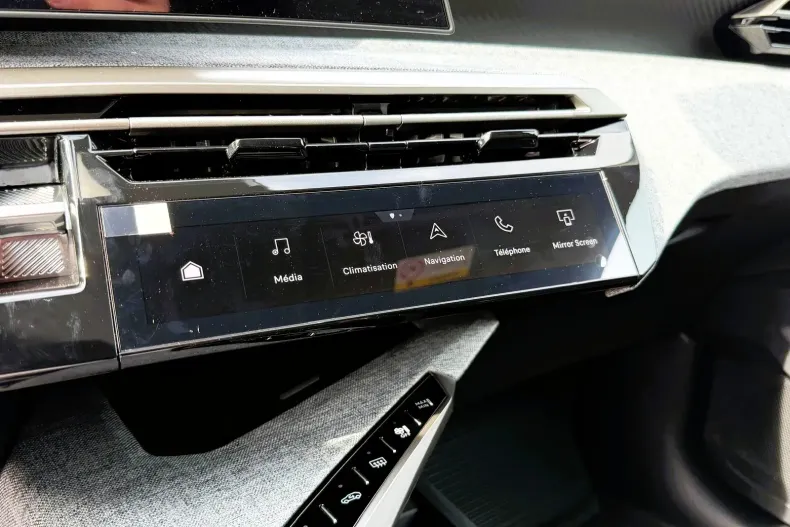 Peugeot 3008 din 2026 cu 10 km - oferta PEU202214 - foto 11