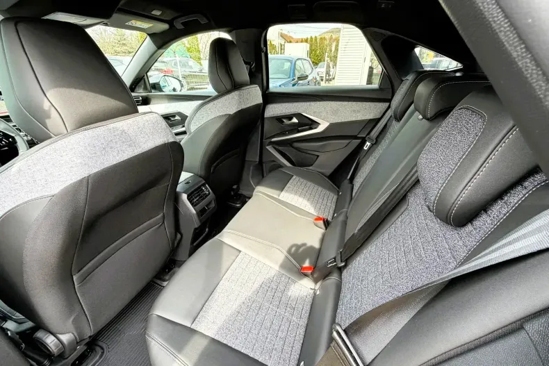 Peugeot 3008 din 2026 cu 10 km - oferta PEU202214 - foto 14