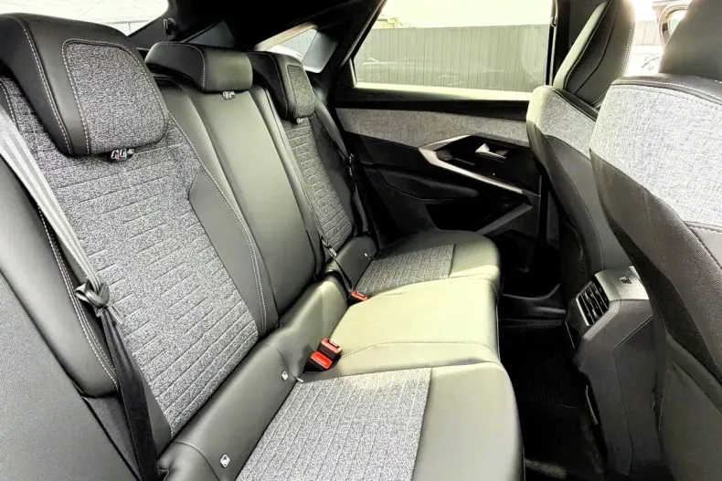 Peugeot 3008 din 2026 cu 10 km - oferta PEU202214 - foto 19