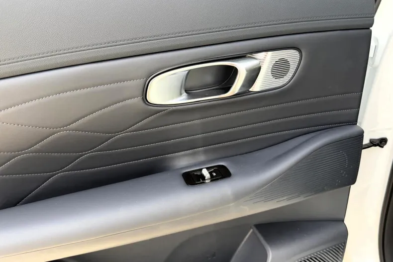 Geely Starray EM-i din 2025 cu 150 km - oferta GEE202216 - foto 21