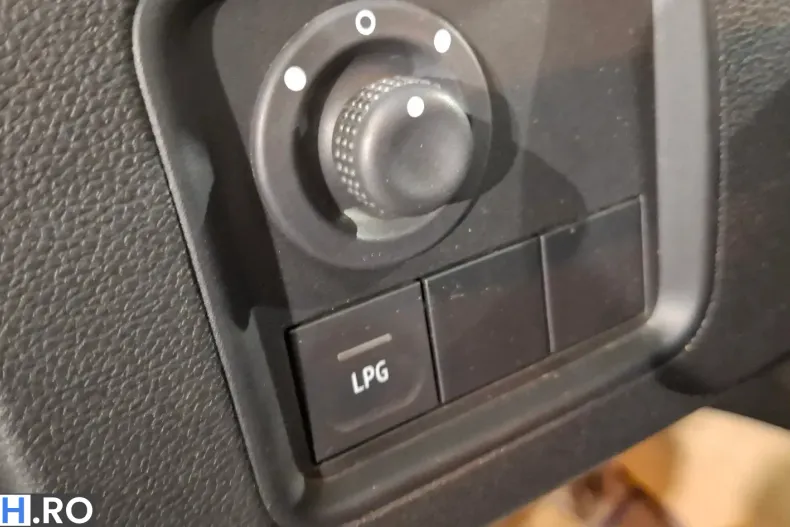 Dacia Duster din 2023 cu 31.330 km - oferta DAC202217 - foto 7