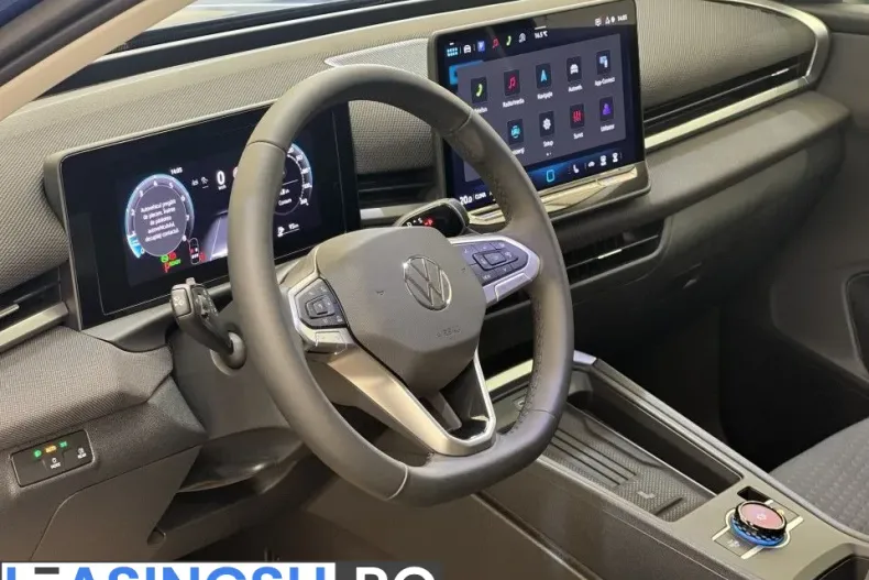 Volkswagen T-Roc din 2025 cu 4.438 km - oferta VOL202219 - foto 4