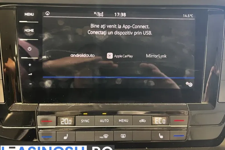 Volkswagen Touareg din 2020 cu 77.071 km - oferta VOL202220 - foto 17