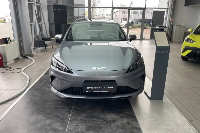 BYD Seal 5 din 2025 cu 1 km - oferta BYD202230 - foto 2