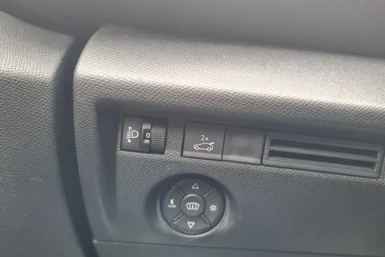 Citroën C4X din 2023 cu 101.000 km - oferta CIT202231 - foto 19