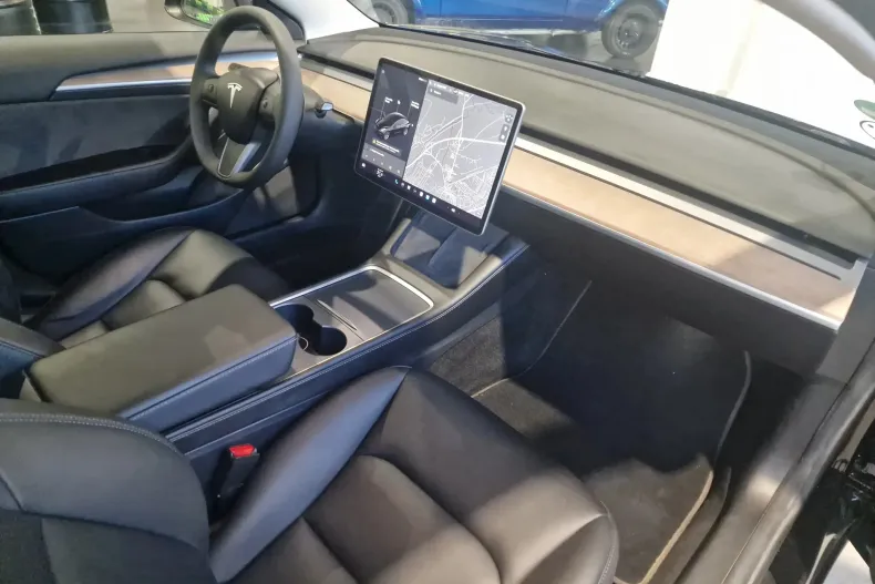 Tesla Model 3 din 2021 cu 78.600 km - oferta TES202233 - foto 20