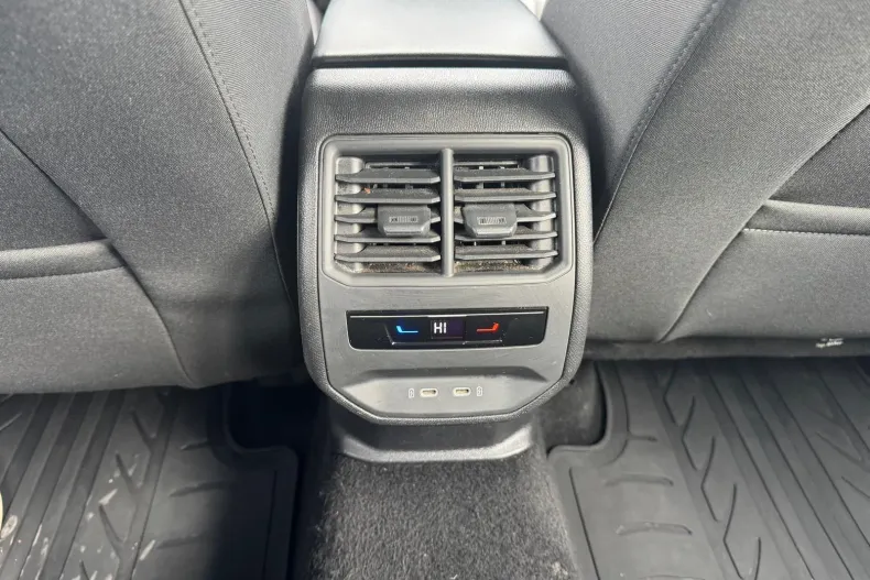 Seat Leon din 2023 cu 124.502 km - oferta SEA202239 - foto 9