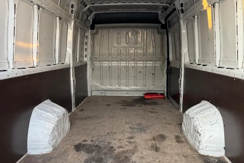 Peugeot Boxer din 2021 cu 175.496 km - oferta PEU202242 - foto 8