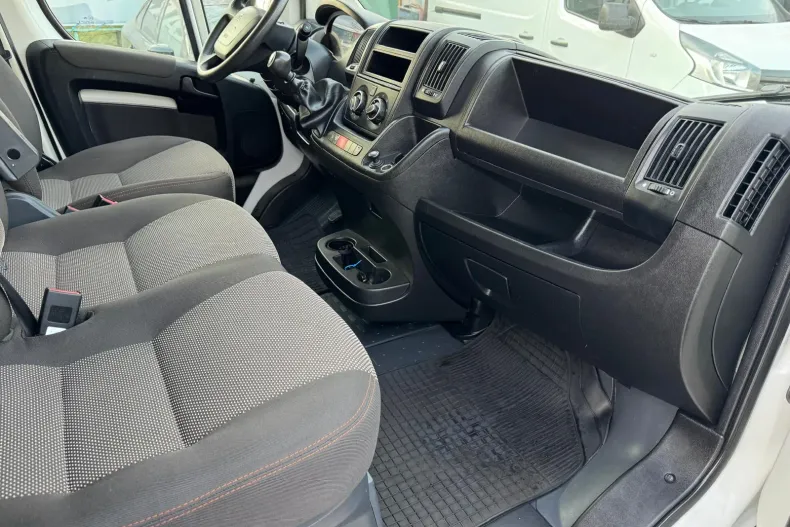 Peugeot Boxer din 2021 cu 175.496 km - oferta PEU202242 - foto 13