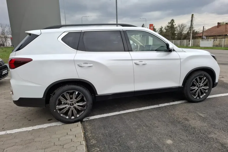 KGM Rexton din 2025 cu 12 km - oferta KGM202243 - foto 3