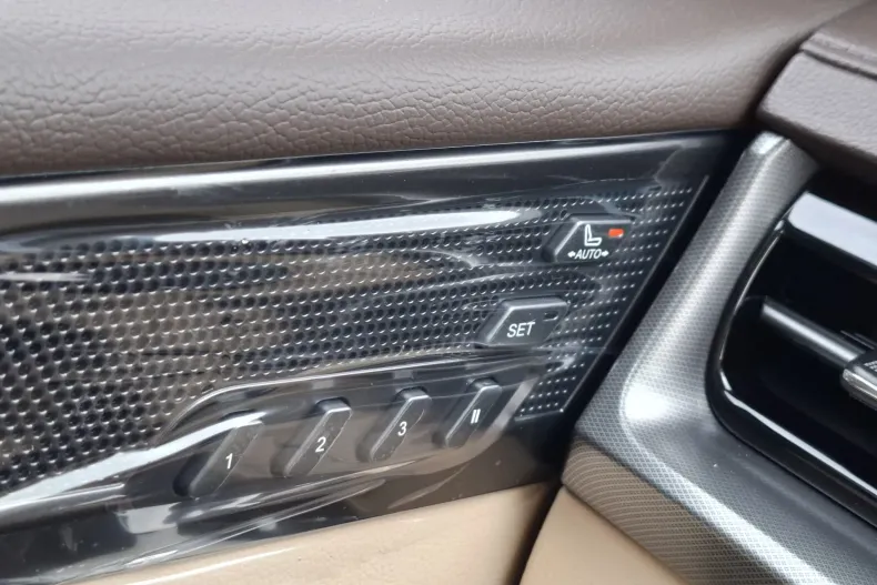 KGM Rexton din 2025 cu 12 km - oferta KGM202243 - foto 16