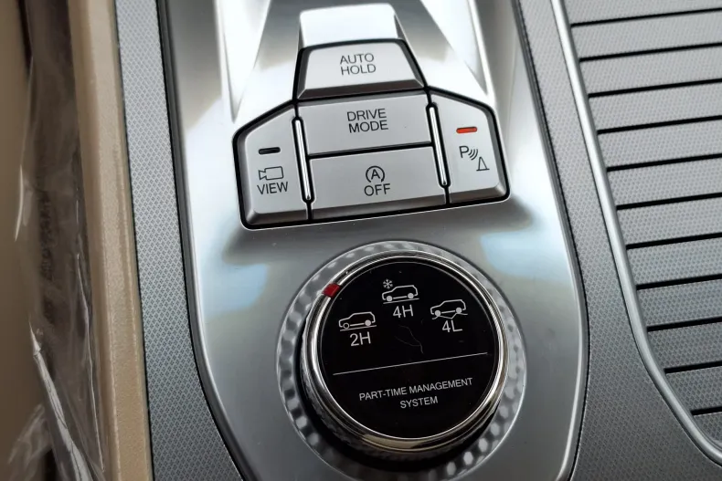 KGM Rexton din 2025 cu 12 km - oferta KGM202243 - foto 22