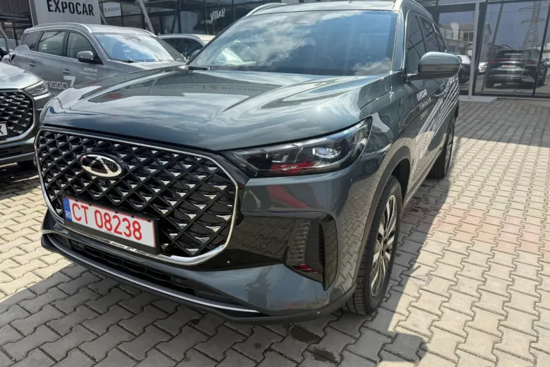 Chery Tiggo 8 din 2025 cu 412 km - oferta CHE202245 - foto 1