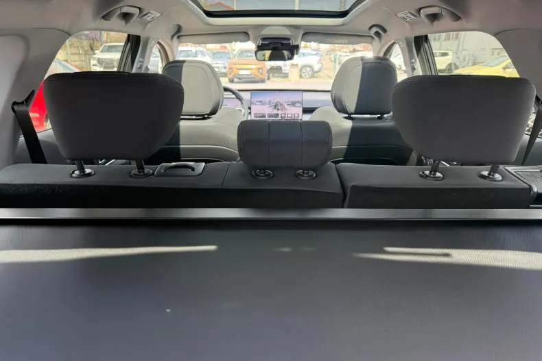 Chery Tiggo 8 din 2025 cu 412 km - oferta CHE202245 - foto 11