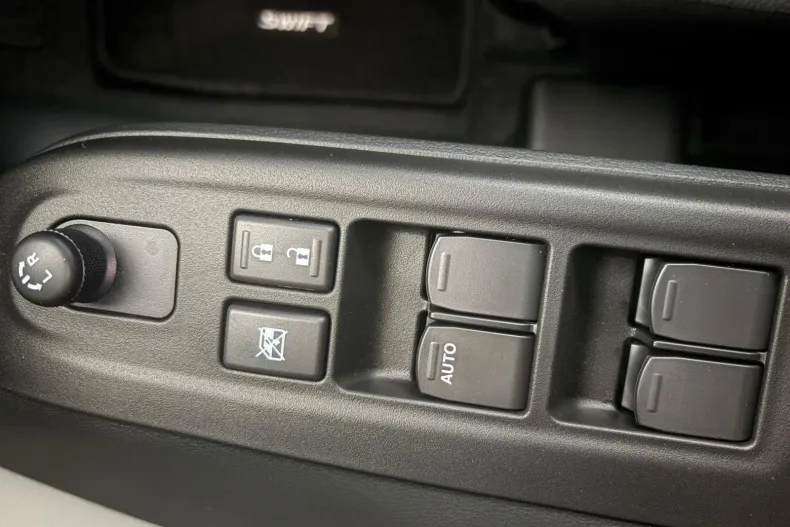 Suzuki Swift din 2026 cu 0 km - oferta SUZ202247 - foto 8