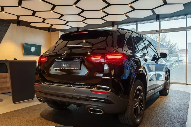 Mercedes-Benz GLA din 2026 cu 1 km - oferta MER202251 - foto 11