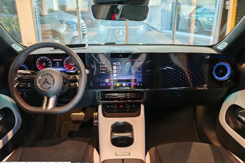 Mercedes-Benz CLA 250+ din 2025 cu 3.500 km - oferta MER202253 - foto 2