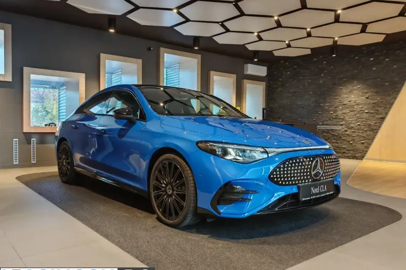 Mercedes-Benz CLA 250+ din 2025 cu 3.500 km - oferta MER202253 - foto 3