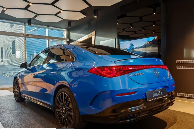 Mercedes-Benz CLA 250+ din 2025 cu 3.500 km - oferta MER202253 - foto 10