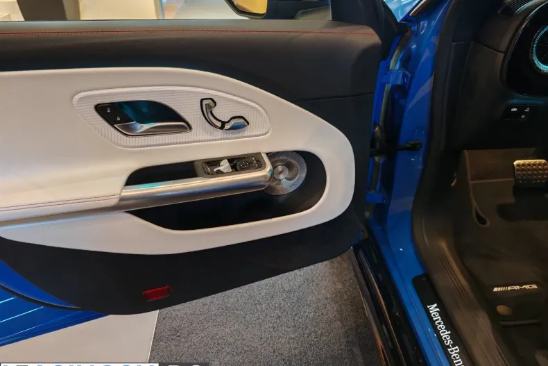 Mercedes-Benz CLA 250+ din 2025 cu 3.500 km - oferta MER202253 - foto 15