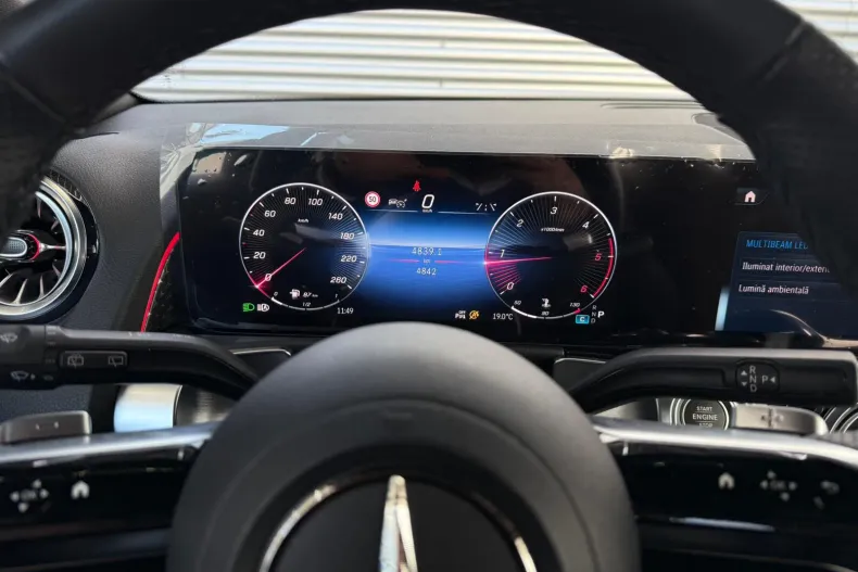 Mercedes-Benz GLB din 2025 cu 4.842 km - oferta MER202255 - foto 16