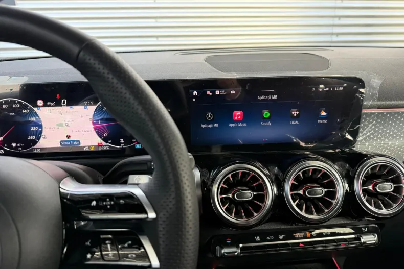 Mercedes-Benz GLB din 2025 cu 4.842 km - oferta MER202255 - foto 17