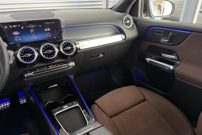 Mercedes-Benz GLB din 2025 cu 4.842 km - oferta MER202255 - foto 18