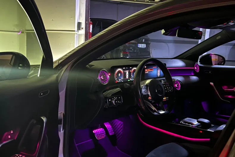 Mercedes-Benz A 250 (Clasa A) din 2021 cu 63.000 km - oferta MER202259 - foto 7