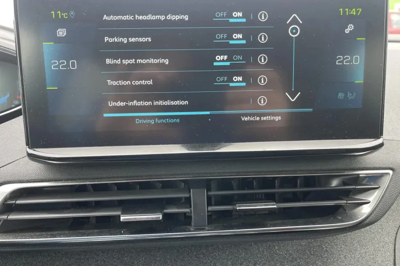 Peugeot 3008 din 2023 cu 94.145 km - oferta PEU202262 - foto 14