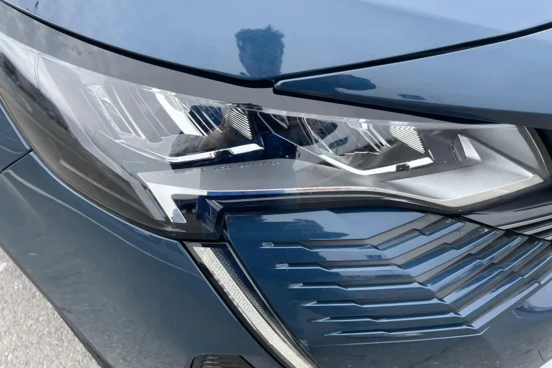 Peugeot 3008 din 2023 cu 94.145 km - oferta PEU202262 - foto 33