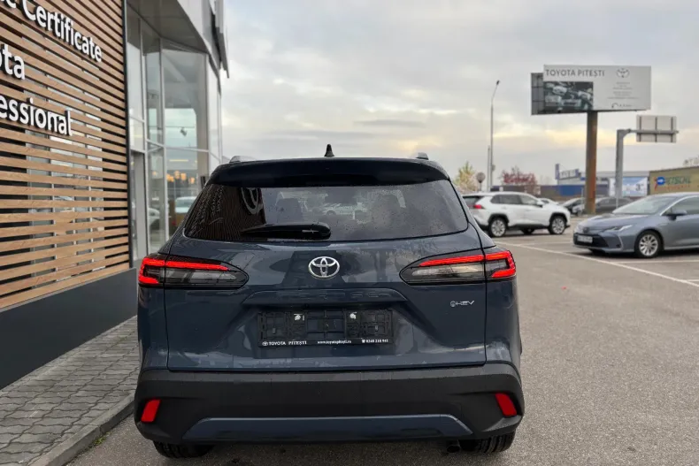 Toyota Corolla Cross din 2025 cu 6 km - oferta TOY202266 - foto 4