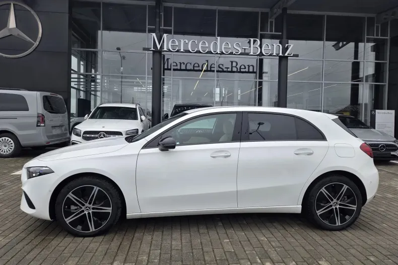 Mercedes-Benz A 250 (Clasa A) din 2024 cu 5 km - oferta MER202267 - foto 2