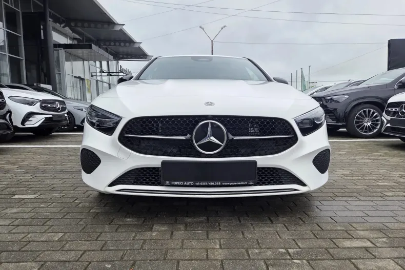 Mercedes-Benz A 250 (Clasa A) din 2024 cu 5 km - oferta MER202267 - foto 8