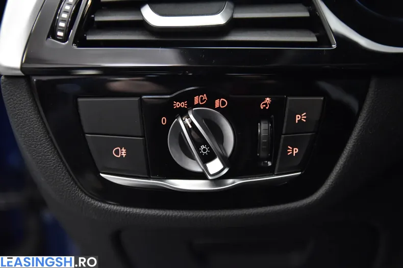 BMW 530e (Seria 5) din 2022 cu 47.095 km - oferta BMW202279 - foto 16