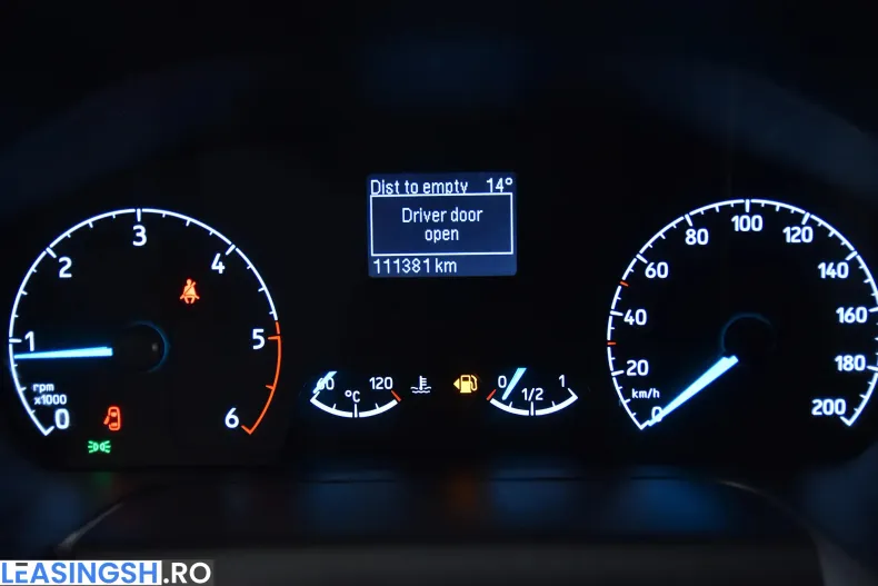 Ford Transit Custom din 2022 cu 111.381 km - oferta FOR202282 - foto 10