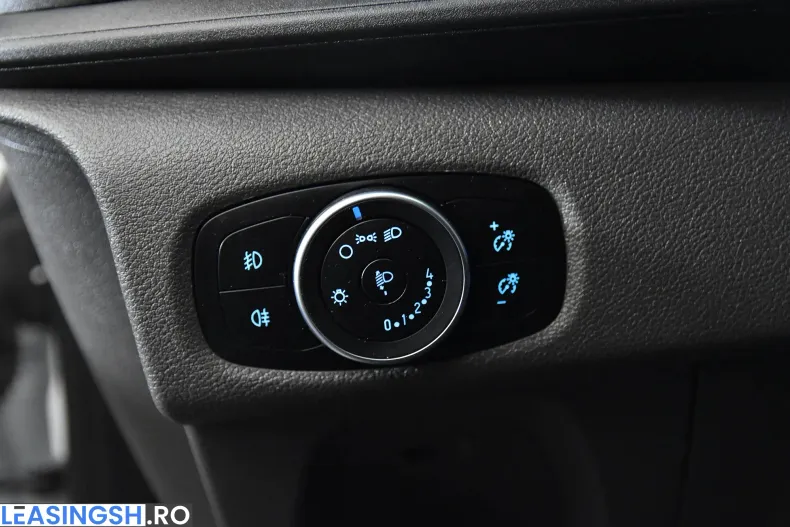 Ford Transit Custom din 2022 cu 111.381 km - oferta FOR202282 - foto 16