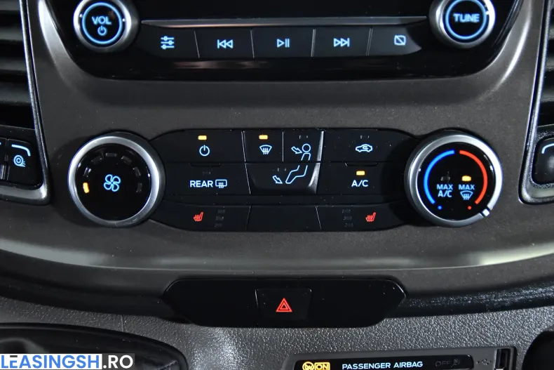 Ford Transit Custom din 2022 cu 111.381 km - oferta FOR202282 - foto 19