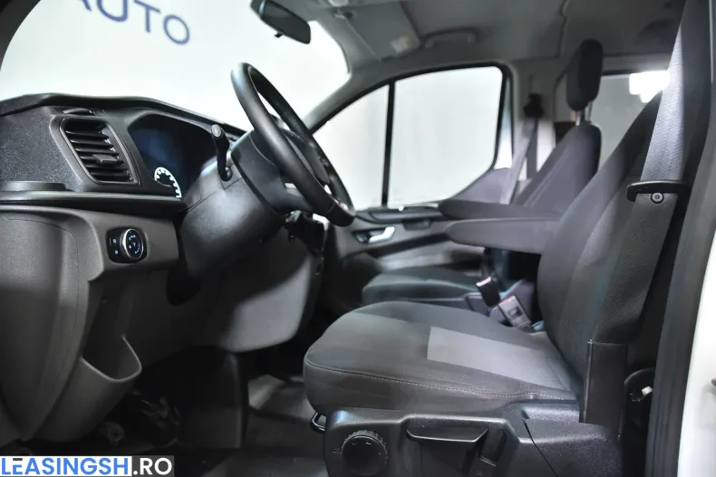 Ford Transit Custom din 2022 cu 111.381 km - oferta FOR202282 - foto 23