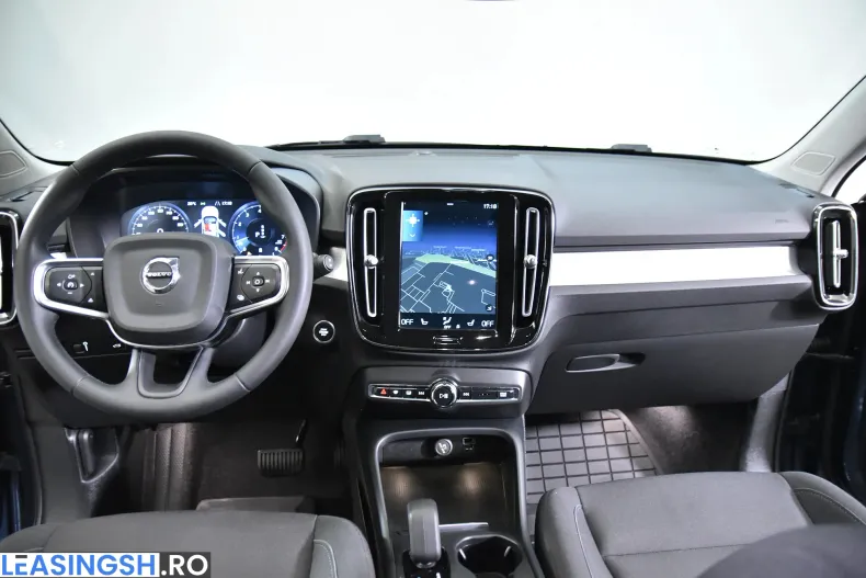 Volvo XC40 din 2021 cu 65.421 km - oferta VOL202284 - foto 9