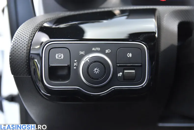 Mercedes-Benz CLA 200 (Clasa CLA) din 2021 cu 96.514 km - oferta MER202285 - foto 15