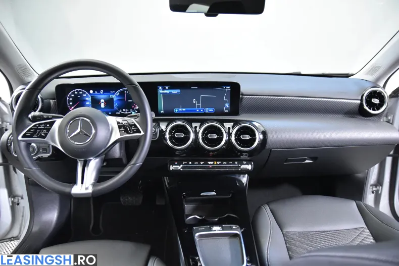Mercedes-Benz A 250 (Clasa A) din 2023 cu 23.514 km - oferta MER202294 - foto 9