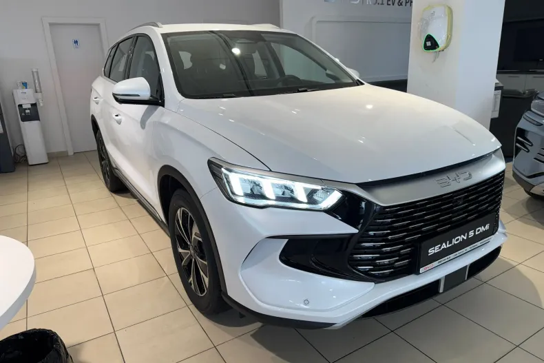 BYD Sealion 5 din 2025 cu 15 km - oferta BYD202318 - foto 3