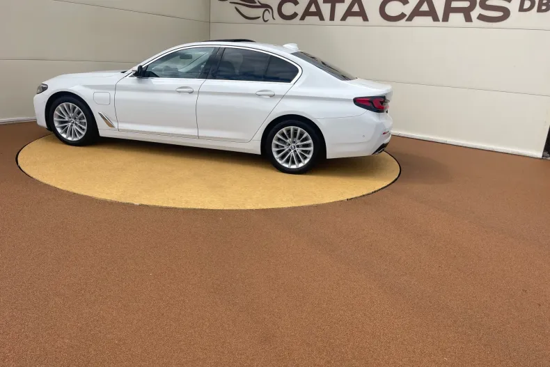 BMW 530e (Seria 5) din 2020 cu 178.000 km - oferta BMW202321 - foto 7