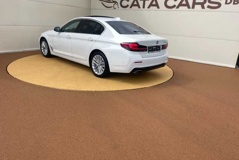 BMW 530e (Seria 5) din 2020 cu 178.000 km - oferta BMW202321 - foto 9